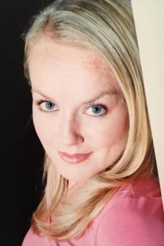 Jane Barr interpreta Queen Marabella (voice)