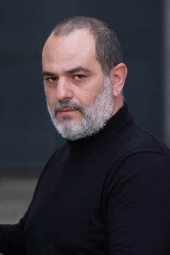 Daniele Blando interpreta Agente - Tribunale