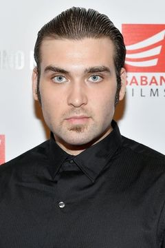 Weston Cage Coppola interpreta Luke