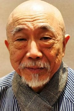 Mugihito interpreta Beniya