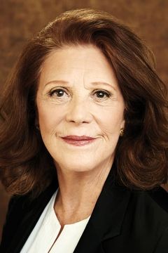 Linda Lavin interpreta Flora