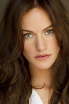 Kelly Overton interpreta Christie Monteiro