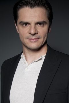 Zoltán Rajkai interpreta Poet 2