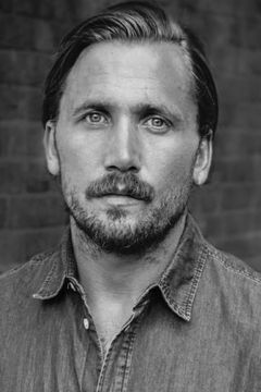 James Oliver Wheatley interpreta Marcus Novak
