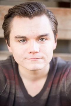 Nick Lane interpreta Kyle