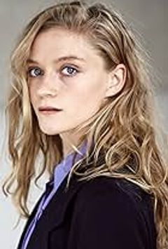 Lara Feith interpreta Lotte