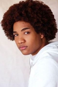Justin Pierre Edmund interpreta Bongo Kid