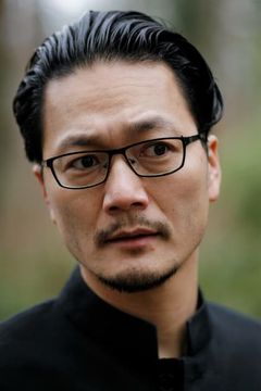 Yusuke Yamasaki interpreta Tony Wong