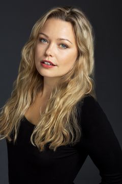 Hanna Asp interpreta Ingrid