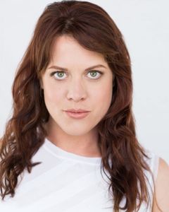 Merritt C. Glover interpreta Singing Painted Lady