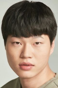 Park Jong-beom interpreta Mechanic