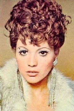 Iris Chacón interpreta TV Singer