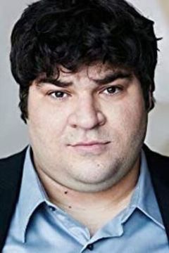 Michael Barra interpreta Stage Manager