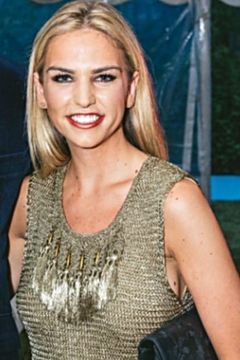 Claire Hardwick interpreta Gucci Assistant