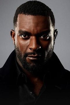 Michael James Shaw interpreta Aiden Shaw