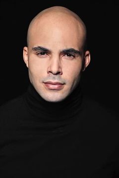 Nasser Saleh interpreta Muchacho