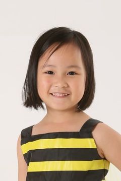 Kim Thien Doan interpreta Kim