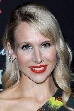 Lucy Punch interpreta Nurse Gayle