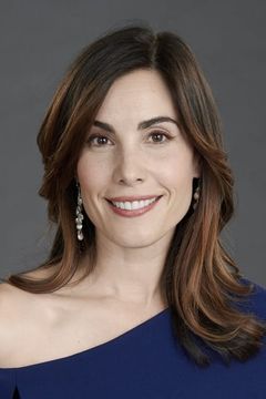 Carly Pope interpreta Rebecca Hoffman