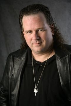 Brandyn Cross interpreta Party kid