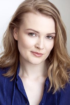 Erica Anderson interpreta Maya Wilson