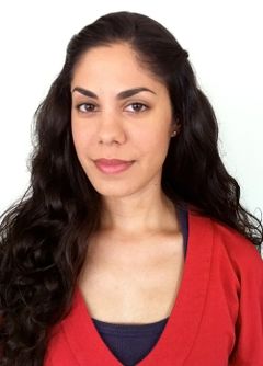 Natasha Davidson interpreta GM Plant Worker