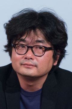 Shim Sung-bo interpreta Photojournalist
