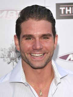 Andrew DiPalma interpreta Will