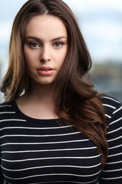 Grace Beedie interpreta Chelsea Bowden