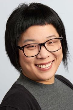 Connie Shin interpreta Mel