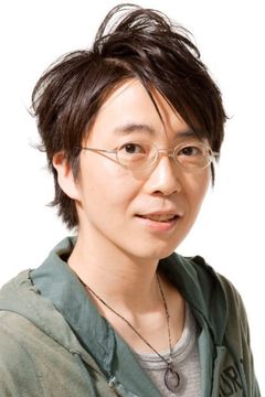 Tetsuya Iwanaga interpreta Alex/Detective Bikki (voice)