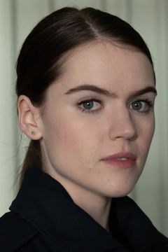 Anwen O'Driscoll interpreta Alexis MacNeill