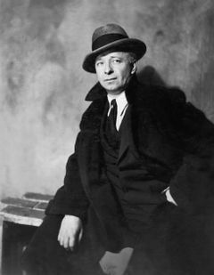 Leo Bulgakov interpreta General Golz