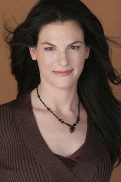 Rebecca Whitman interpreta Mrs. Winter (voice)
