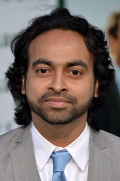 Pitobash Tripathy interpreta Amit