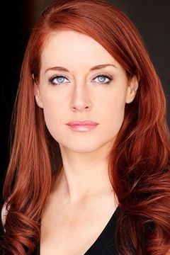 Johannah Newmarch interpreta Kimberly White