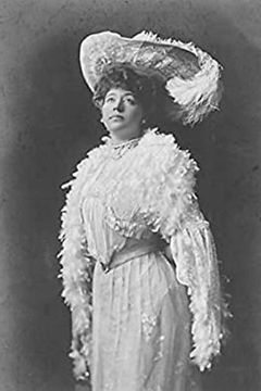 Minna Phillips interpreta Dowager (uncredited)