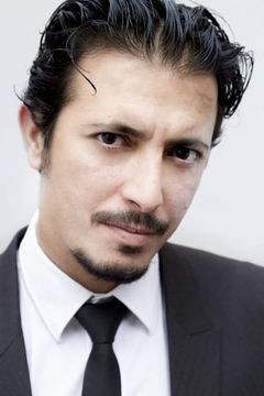 Hafid F. Benamar interpreta Toufik