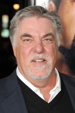 Bruce McGill interpreta Detective Vince Korsak