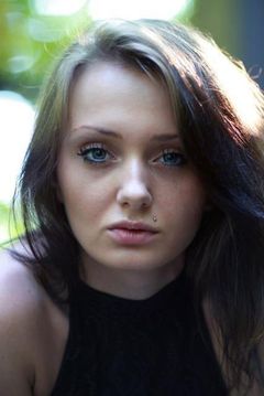 Kristina Kostiv interpreta Russian Girl