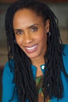 Lyn Alicia Henderson interpreta Leticia Jackson