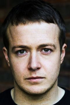 Jack Bence interpreta Policeman at Dancehall