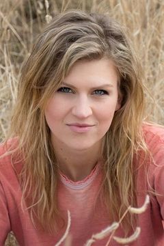 Cassandra Rochelle Fetters interpreta Parent (uncredited)