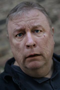 Mac McDonald interpreta German Soldier