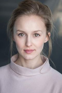 Bethany Muir interpreta Sarah Churchill