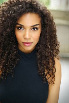Celestine Rae interpreta Dancer