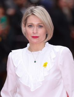 Sian Brooke interpreta Elizabeth