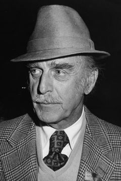 John Dehner interpreta Judge Carrigan