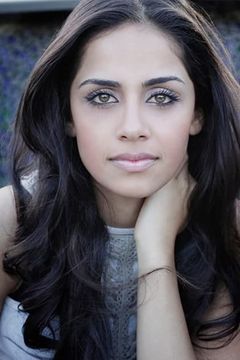 Nishi Munshi interpreta Haifa