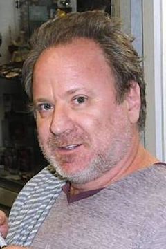 Brian Andrews interpreta Tommy